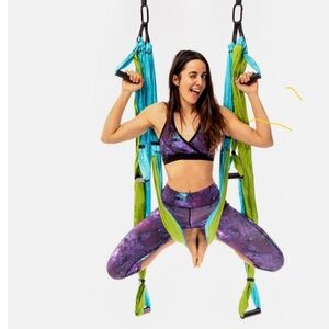 Yogabody green and teal Trapeze hammock